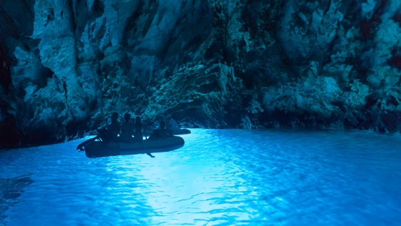 Komiža - Biševo - Vis